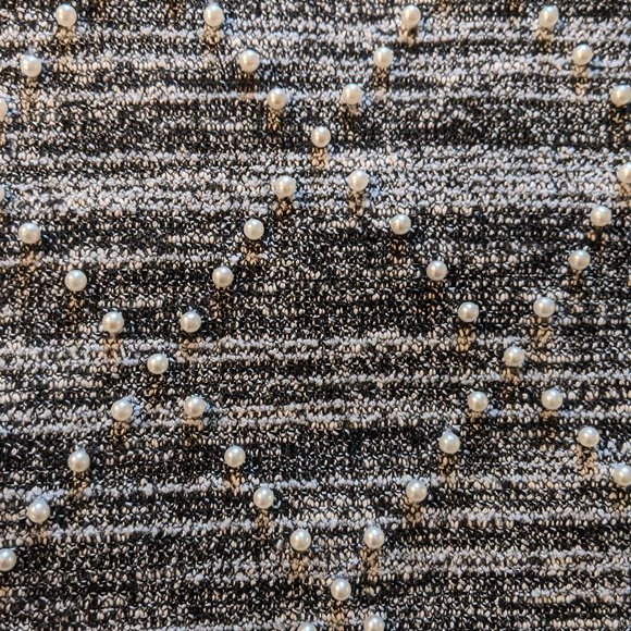 Karl Lagerfeld Marled 3/4 Sleeve Sweater W/Pearls - Picture 2 of 5